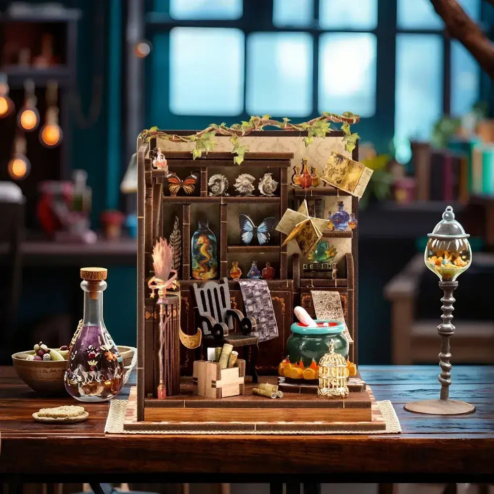 Magic Potion Workshop DIY Miniature House Kit product image 04
