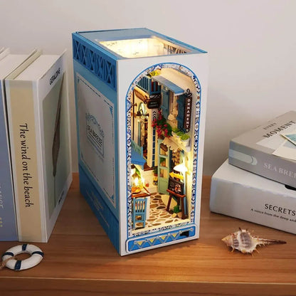 Sea Breeze Realm DIY Book Nook Kit image 02